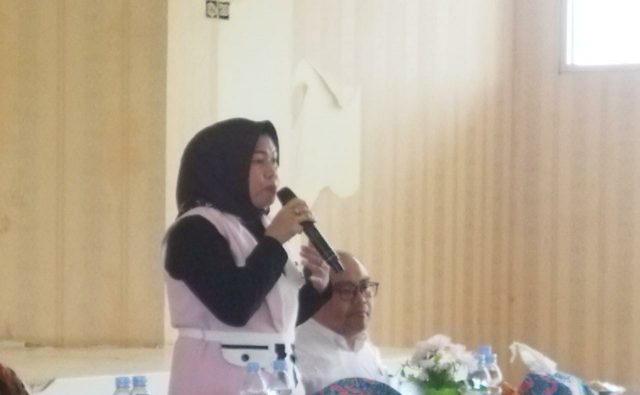 Hasna Minta Perusahaan Di Rantau Pulung Berdayakan Tenaga Kerja Lokal